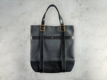 Load image into Gallery viewer, Urban Explorer