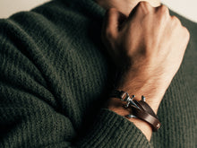 Load image into Gallery viewer, Rugged Anchor Bracelet Shell Cordovan