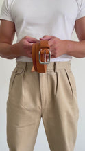 Load and play video in Gallery viewer, Voyager Belt Caliber &quot;1.25 Tan
